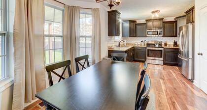 Family-friendly Clarksville Vacation Rental!