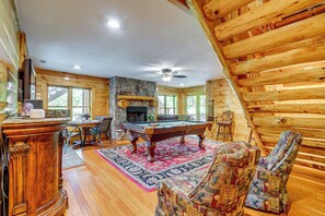 House (5 Bedrooms) | Interior - Hike, Fish & Golf: Burnsville Retreat w/ Deck! (Burnsville)