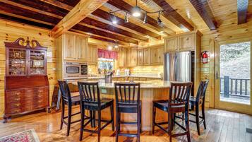 Rumah (5 Bedrooms) | Interior