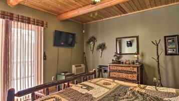 House (Multiple Bedrooms) | Interior