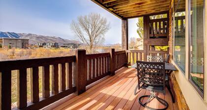 High-end Huntsville Condo w/ Private Hot Tub!