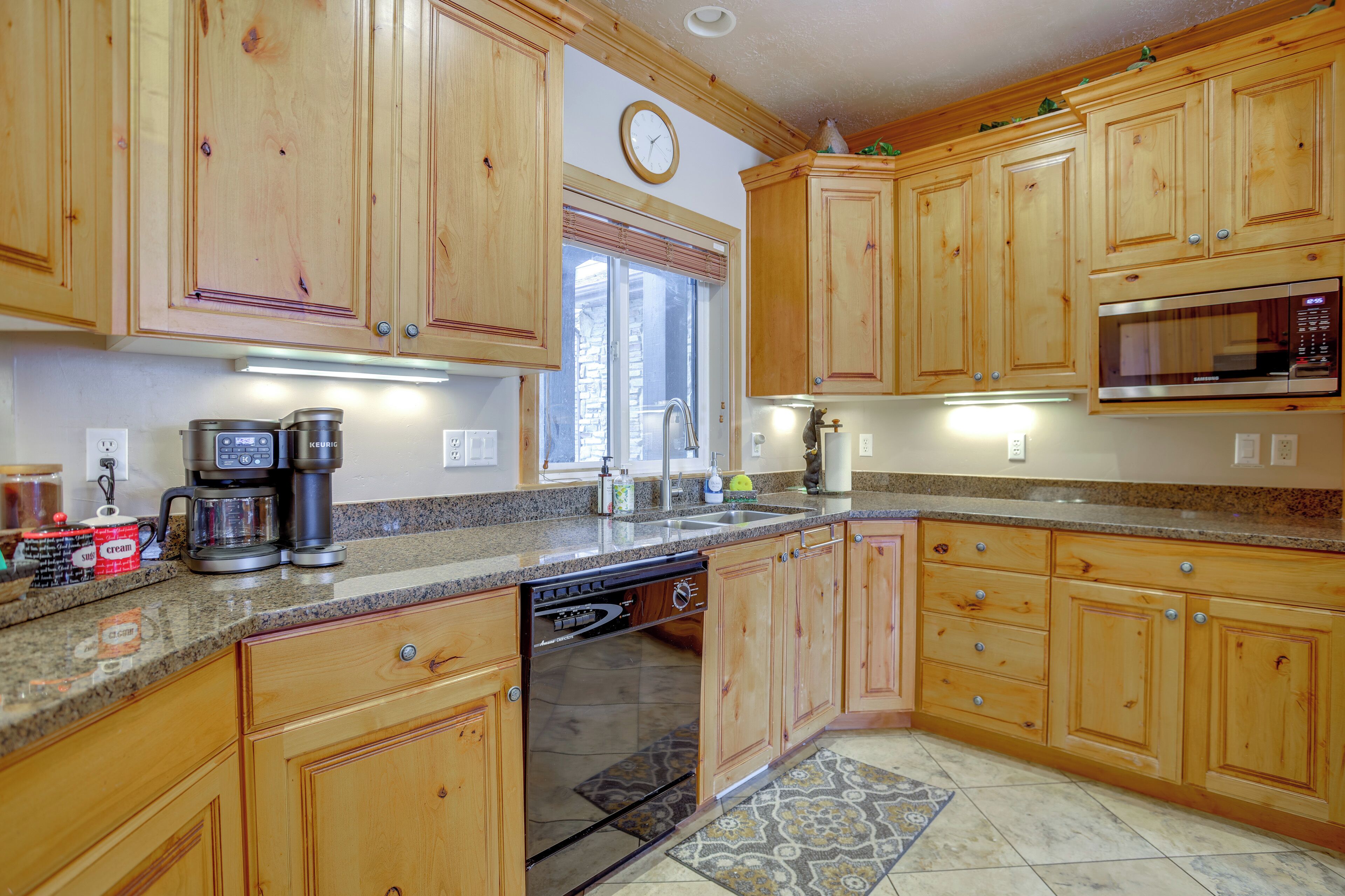 Apartemen (3 Bedrooms) | Interior