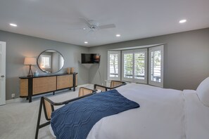 House (3 Bedrooms) | Interior - Hot Springs Village Lake House w/ Deck (Hot Springs Village)