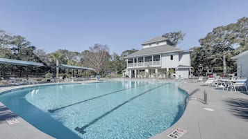 Departamento (2 Bedrooms) | Alberca | Alberca al aire libre