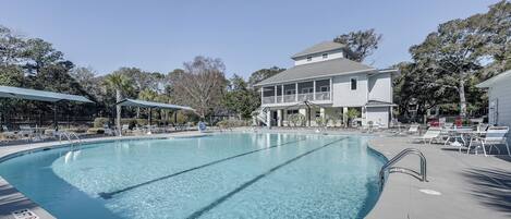 Departamento (2 Bedrooms) | Alberca | Alberca al aire libre