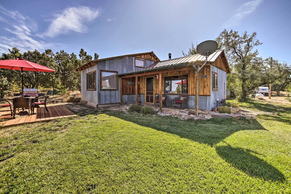 Idyllic Dolores Cabin w/ Fire Pit & Lake Views!