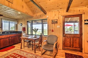 House (1 Bedroom) | Interior