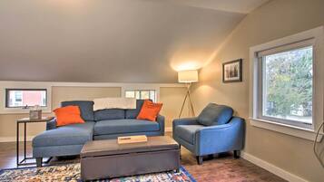 House (1 Bedroom) | Interior