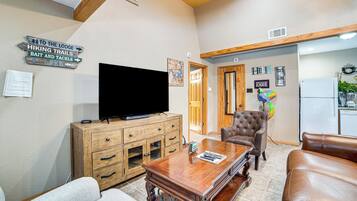 單棟房屋 (2 Bedrooms) | 內部