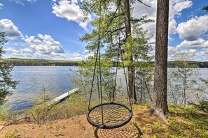 Cottage (2 Bedrooms) | Interior - Lakefront Cottage: Boat Dock, Patio & Kayaks! (Oxford)