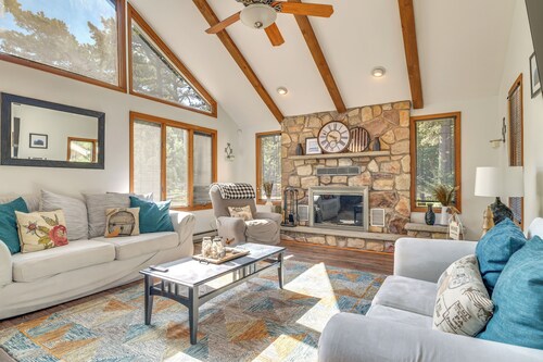 Lake Harmony Home Near Big Boulder!