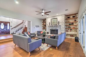 House (3 Bedrooms) | Interior