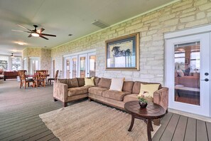 House (3 Bedrooms) | Interior - Modern Lakehouse w/ Stunning Views & Hot Tub! (Granger)