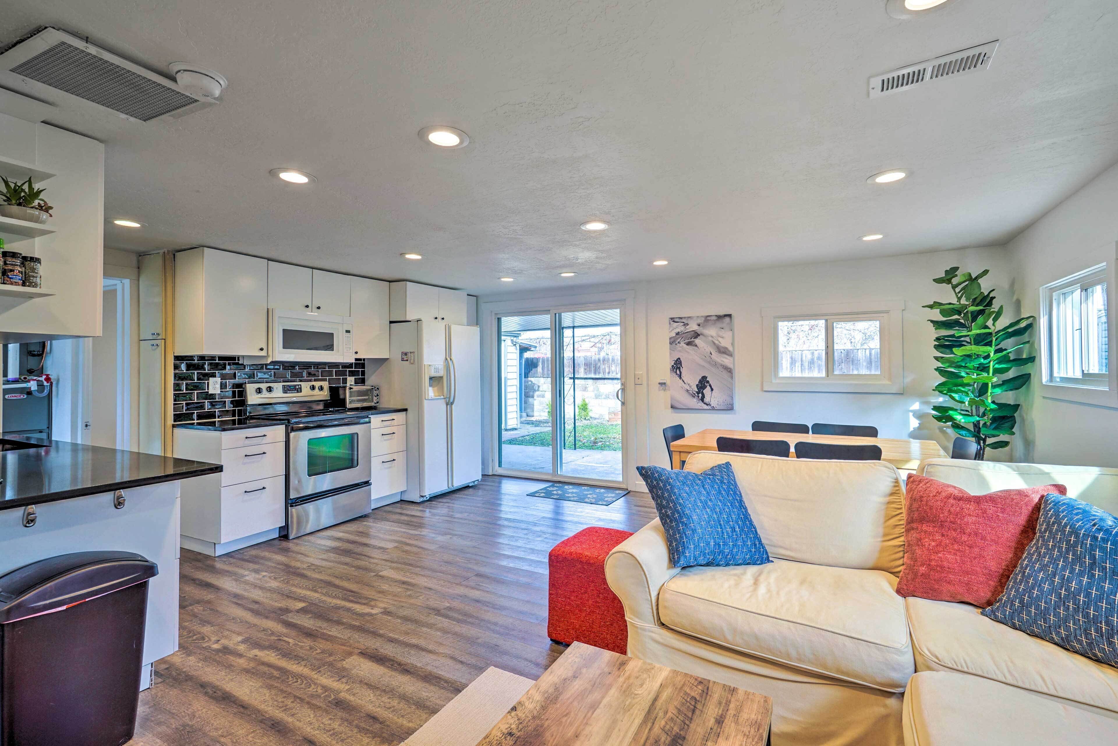 Modern Utah Home w/ Private Hot Tub