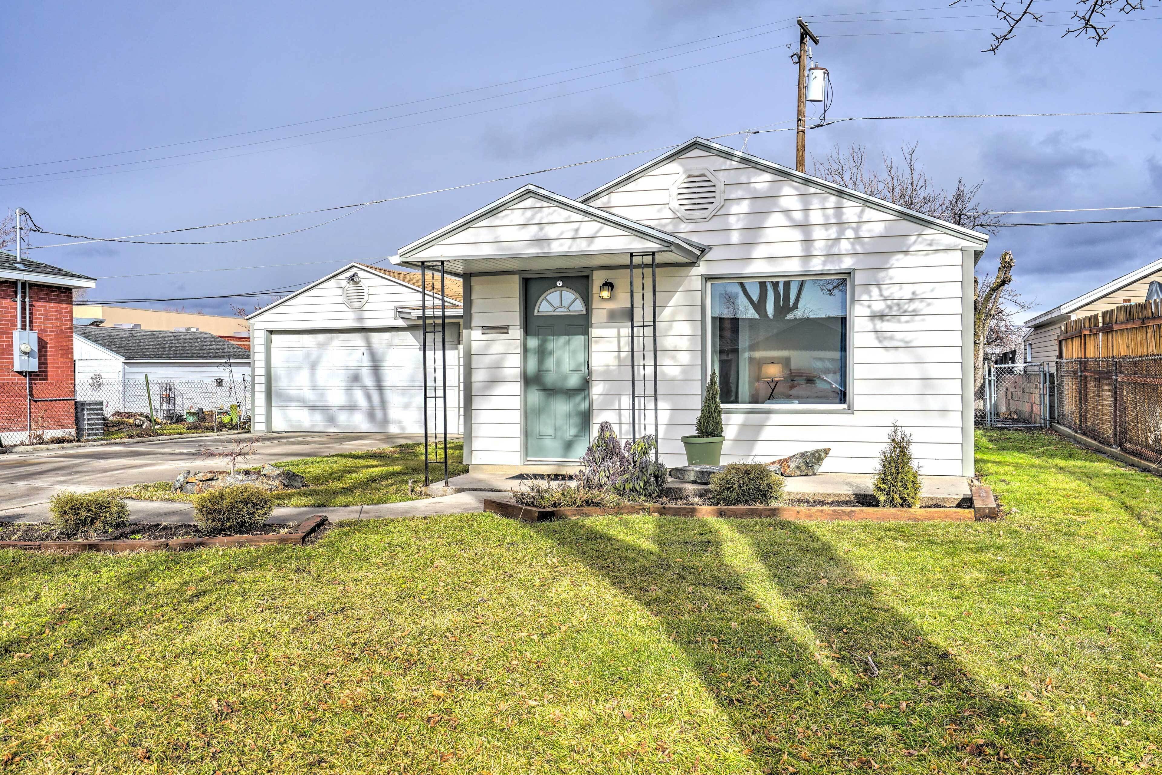 Modern Utah Home w/ Private Hot Tub