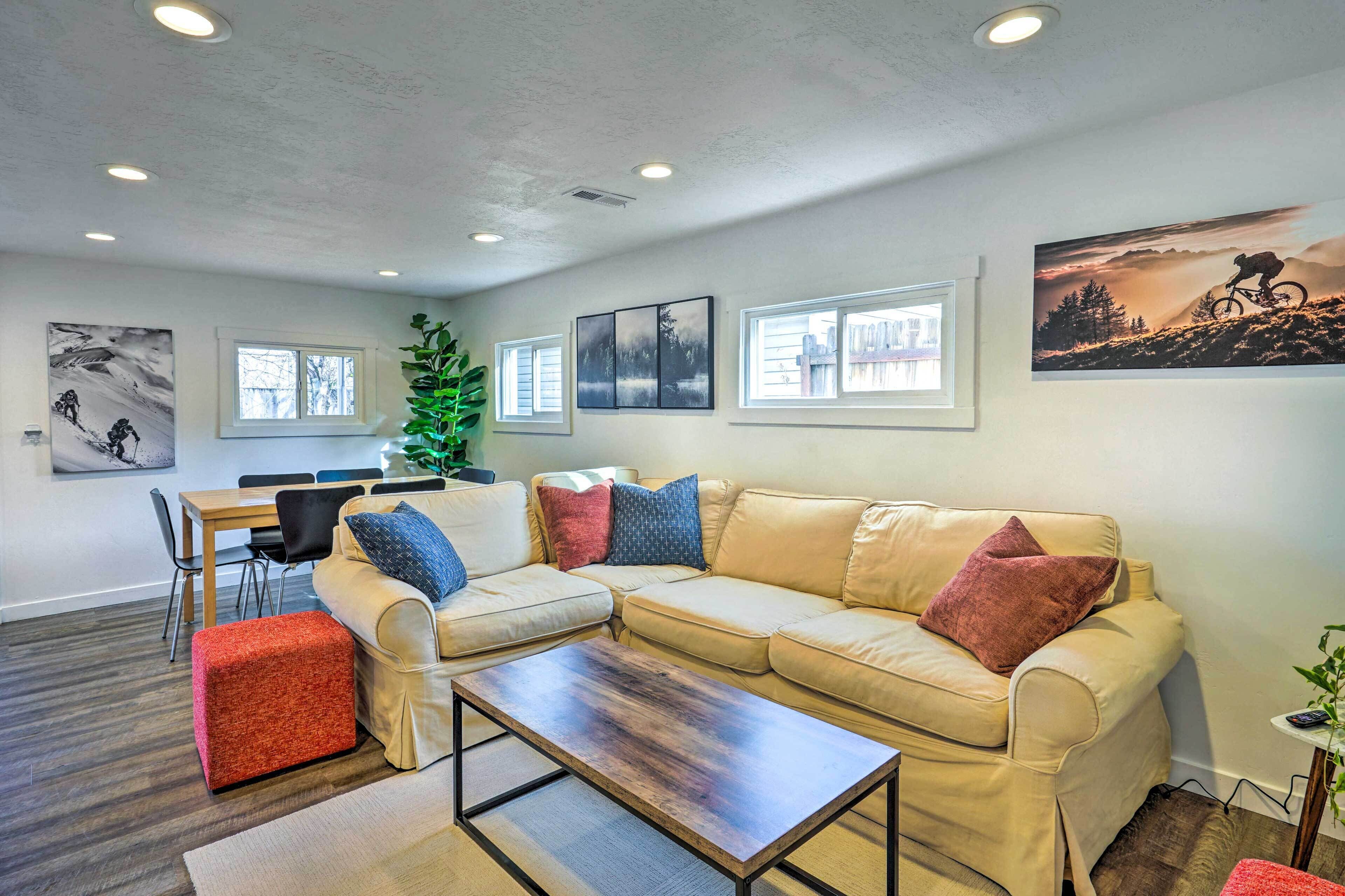 Modern Utah Home w/ Private Hot Tub