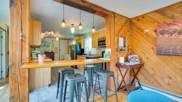 Nhà (3 Bedrooms) | Bếp riêng | Lò vi sóng, lò nướng, bếp nấu, máy rửa bát