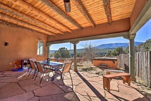 House (3 Bedrooms) | Interior - Peaceful New Mexico Retreat w/ Panoramic Mtn Views (Cleveland)