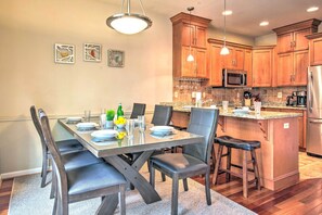 Apartment (5 Bedrooms) | Interior - Community Perks & Deck: Lake Harmony Townhome! (Lake Harmony)