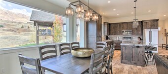 Scenic Eden Gem w/ Hot Tub ~ 6 Mi to Ski Area