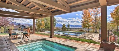 House (5 Bedrooms) | Interior