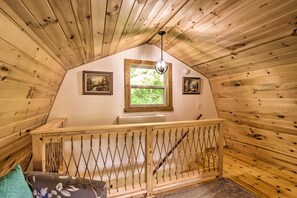 House (1 Bedroom) | Interior - Peaceful Murphy Retreat With Grill & River Views! (Murphy)