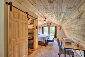 House (1 Bedroom) | Interior - Peaceful Murphy Retreat With Grill & River Views! (Murphy)