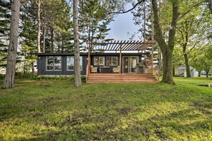 Exterior - Pine City Getaway, Steps From Snake River! (Pine City)