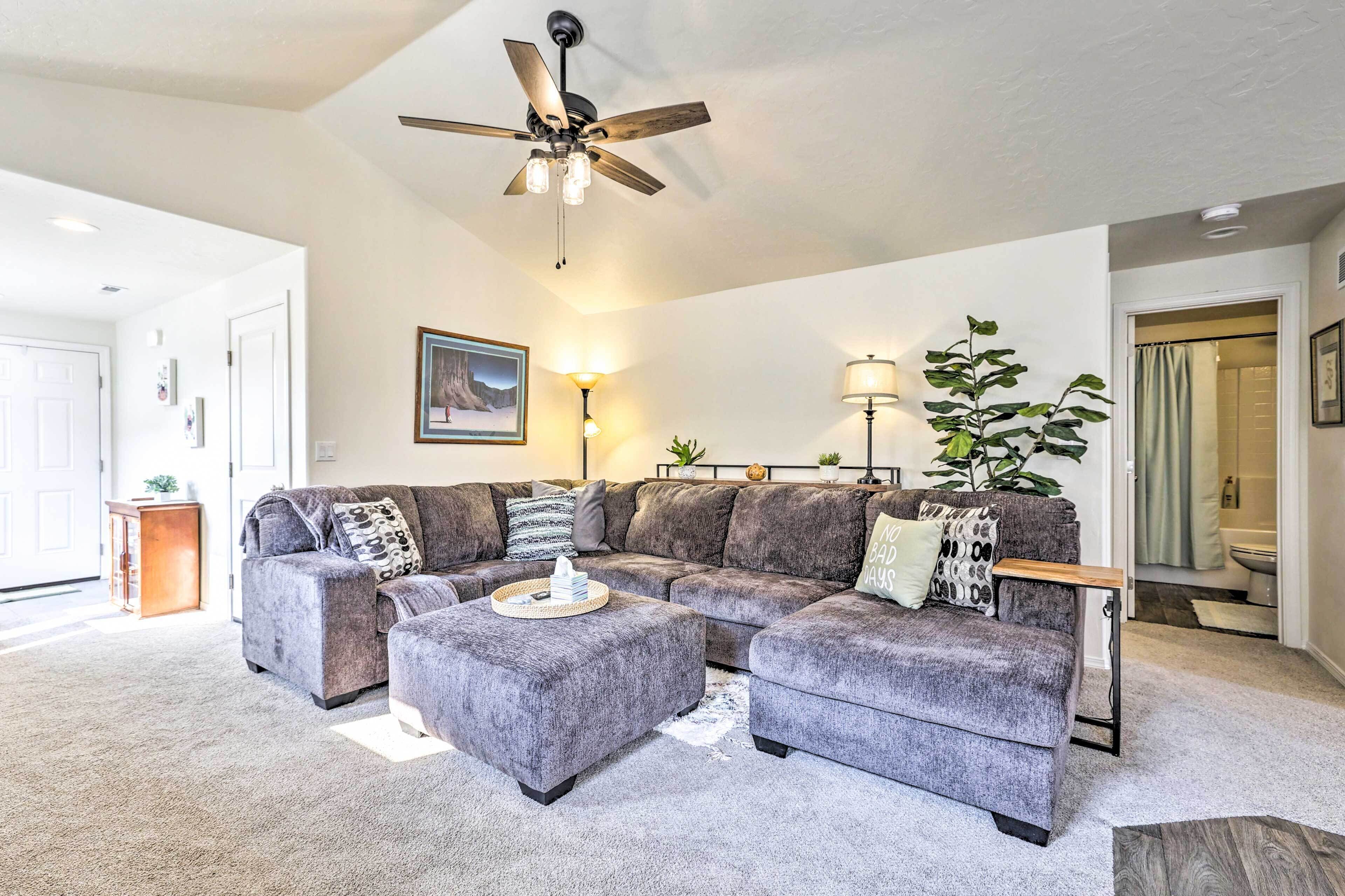 House (2 Bedrooms) | Interior