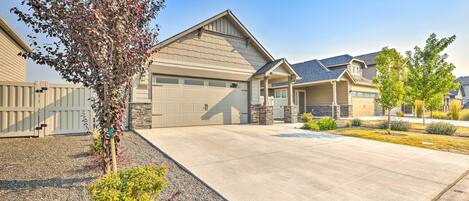 House (2 Bedrooms) | Front of property