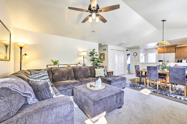 House (2 Bedrooms) | Interior