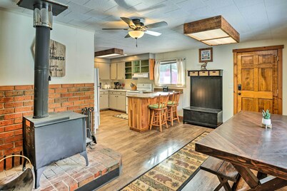 Private La Pine Cabin Rental: 30 Mi to Bend!