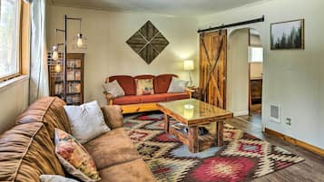 House (1 Bedroom) | Front of property