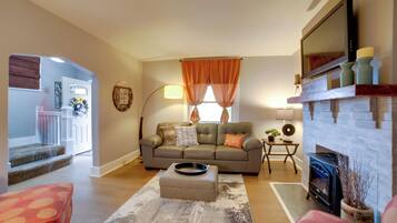 Nhà (3 Bedrooms) | Mặt tiền nơi lưu trú