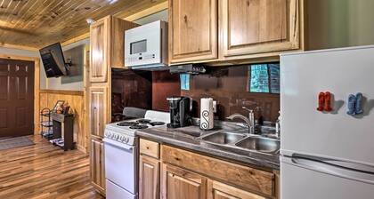 Silver Creek Cabin w/ Hiking < 1 Mi to Town!