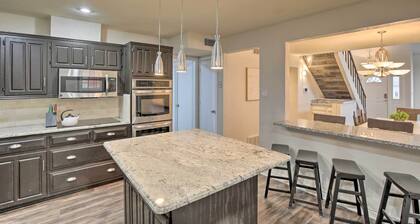Game Room & Private Pool: Richardson Retreat
