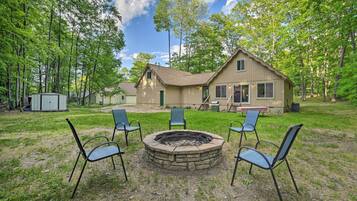 House (3 Bedrooms) | Front of property