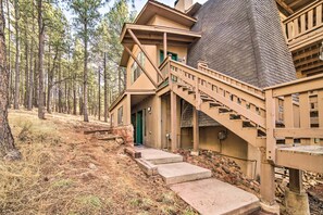 Apartment (2 Bedrooms) | Interior - Rustic Condo w/ Patio: Walk to Angel Fire Resort! (Angel Fire)