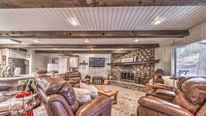 منزل (3 Bedrooms) | واجهة المنشأة