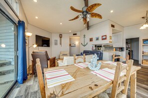 House (3 Bedrooms) | Interior - Rustic Lake Buchanan Hideaway w/ Game Room & Grill (Tow)