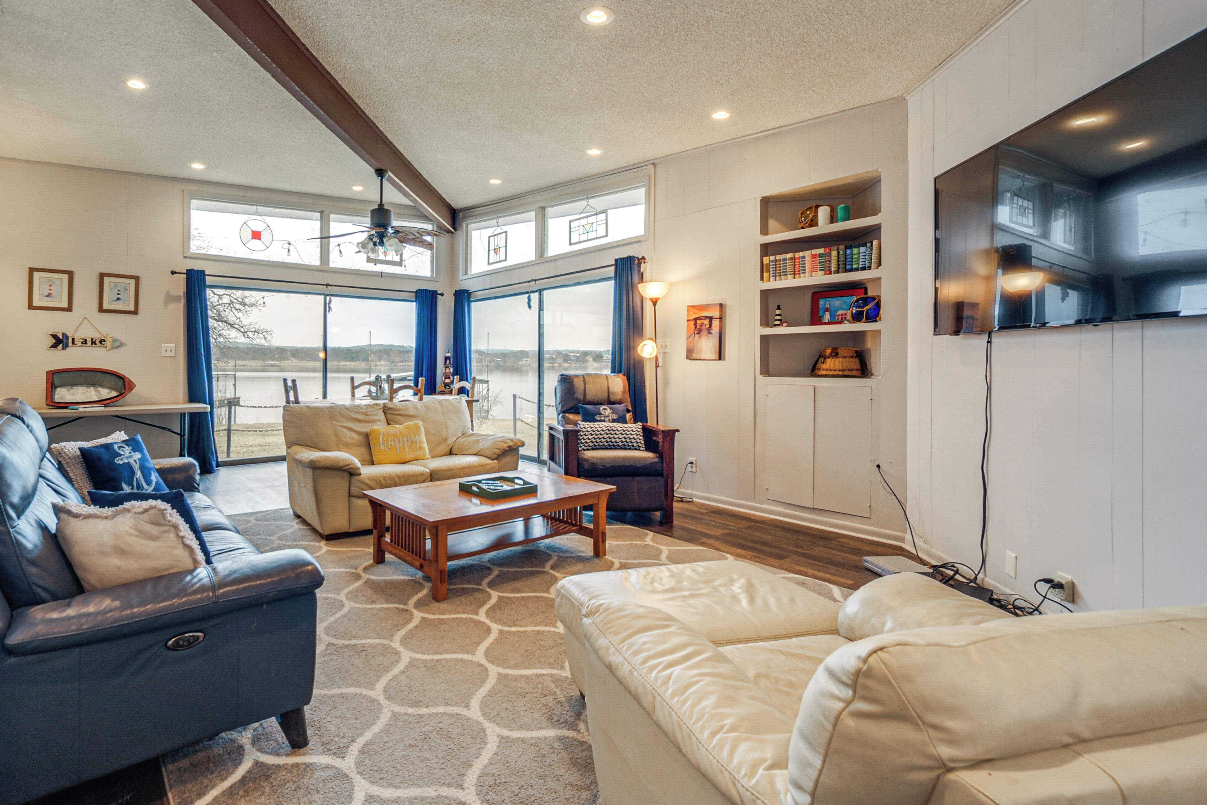 المنش أة من الداخل