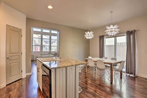 Apartment (3 Bedrooms) | Interior