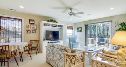 4 Mi to Fenwick Island: Home w/ Pool Access & Deck