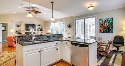 4 Mi to Fenwick Island: Home w/ Pool Access & Deck