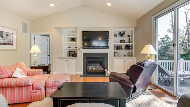 Unclassified image, 1 of 41, button - 4 Mi to Fenwick Island: Home w/ Pool Access & Deck (Selbyville)