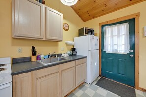 منزل (0 Bedroom) | المنشأة من الداخل