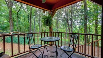 House (1 Bedroom) | Interior