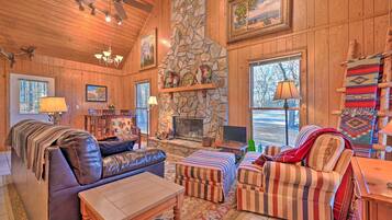 House (1 Bedroom) | Interior