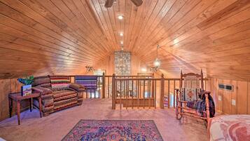 House (1 Bedroom) | Interior