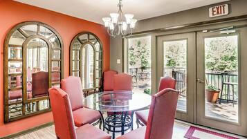 Nhà (4 Bedrooms) | Nội thất